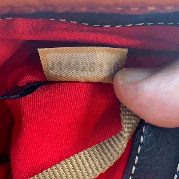 Dooney & Bourke Small Pebble Lexington Black Leather Purse & Wallet - Picture 6 of 9